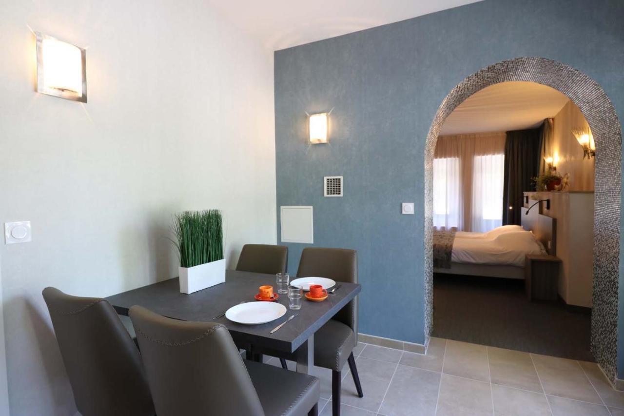 Le Vieux Moulin Hotel Hede-Bazouges Luaran gambar