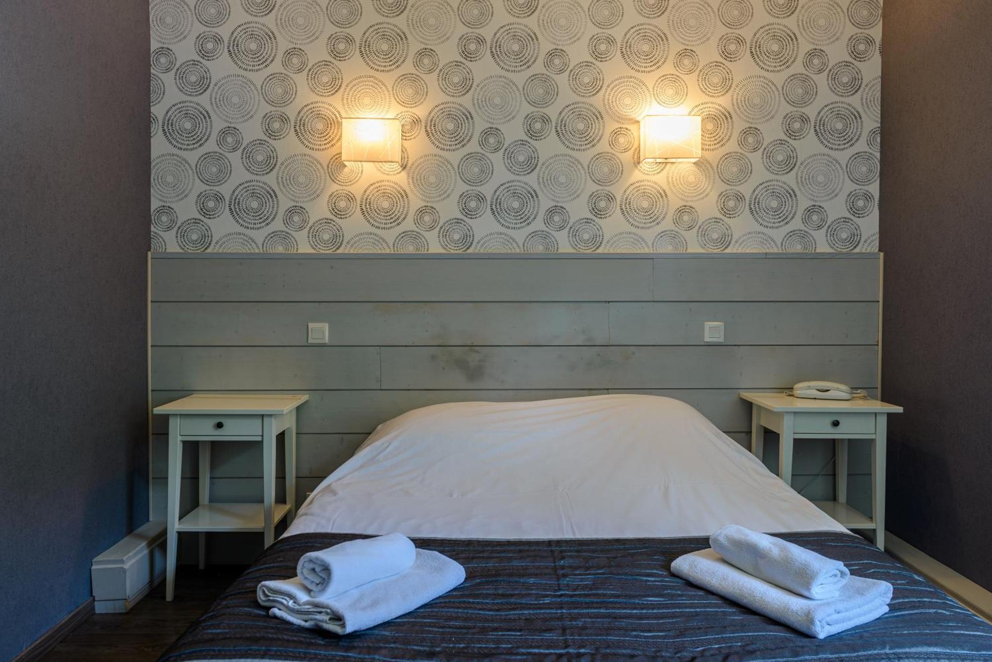 Le Vieux Moulin Hotel Hede-Bazouges Luaran gambar